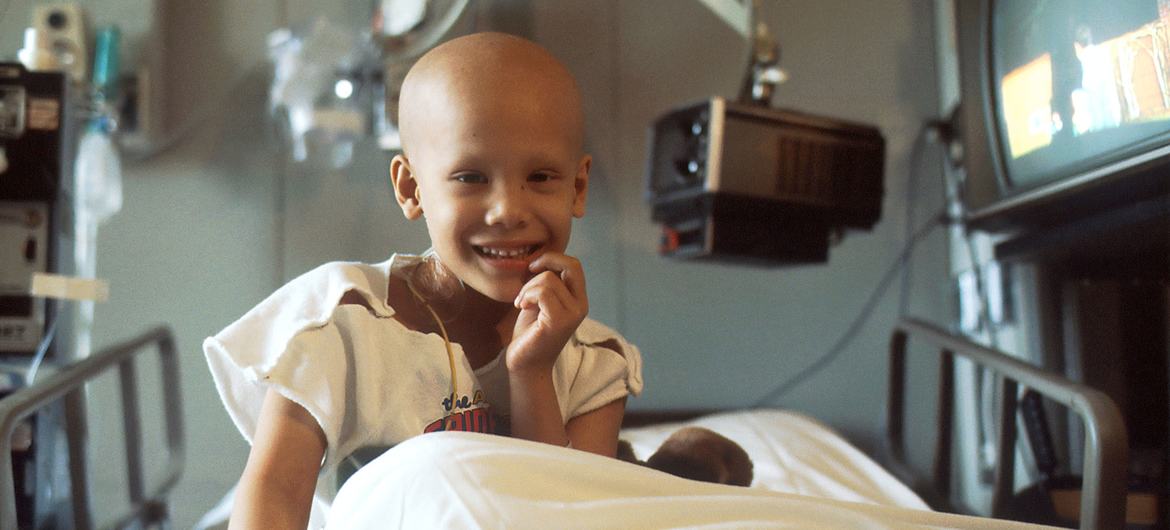 السرطان سبب رئيسي لوفاة الأطفال والمراهقين في جميع أنحاء العالم.