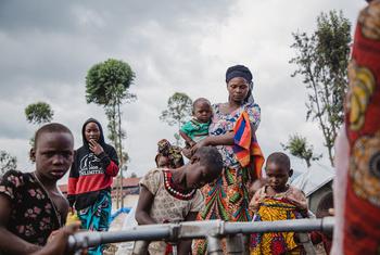 A family separated while fleeing violence in eastern DRC are reunited in Goma. (file)