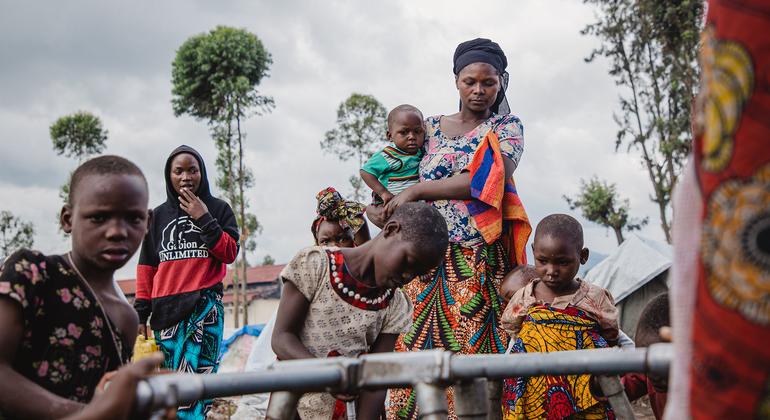 Uma família separada enquanto fugia da violência no leste da RDC se reencontra em Goma