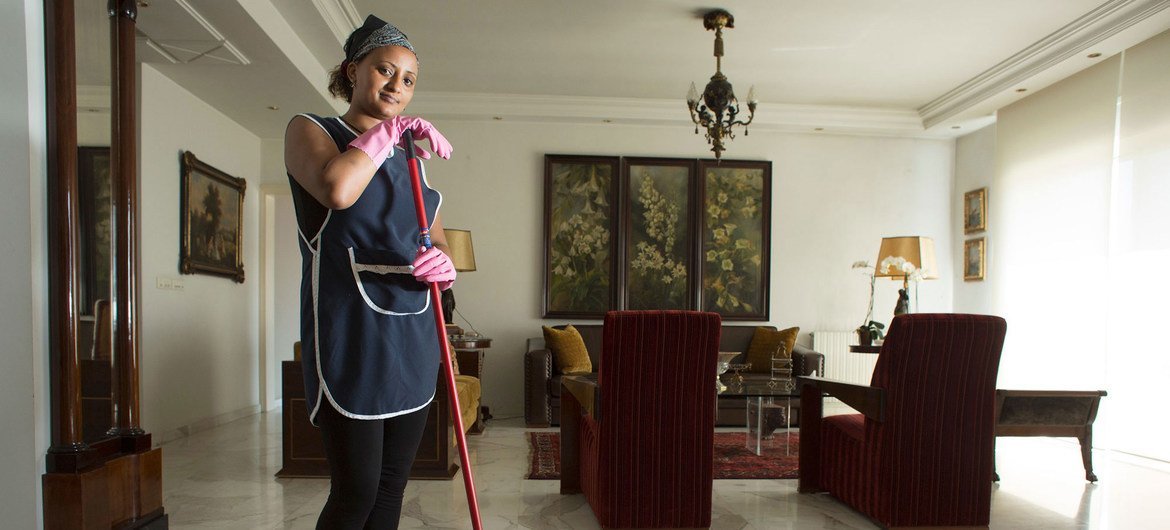 As trabalhadoras domésticas lutam pelo reconhecimento como trabalhadoras e prestadoras de serviços essenciais.