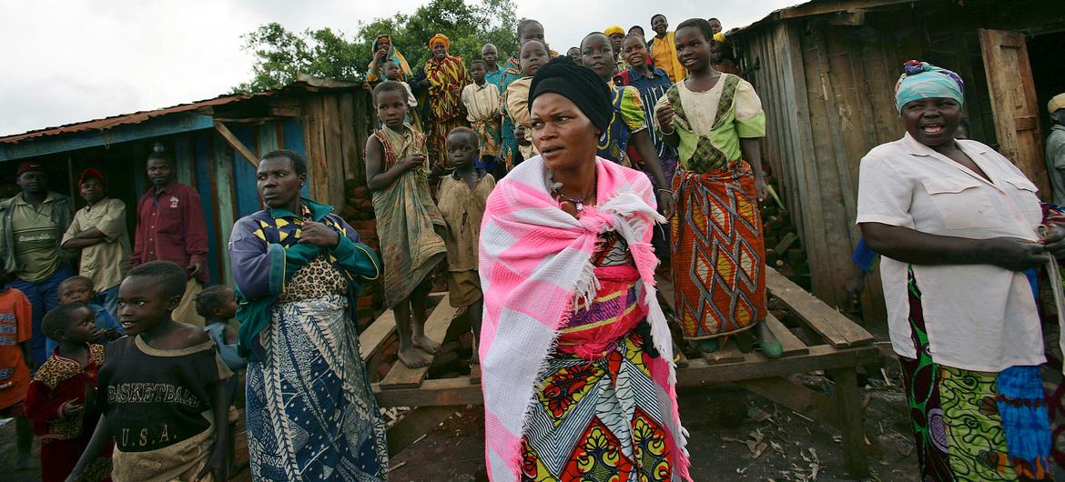 Villagers in Doi, DR Congo, which was the stronghold of militia leader Peter Kharim, who demanded amnesty before signing a disarmament agreement. (file)
