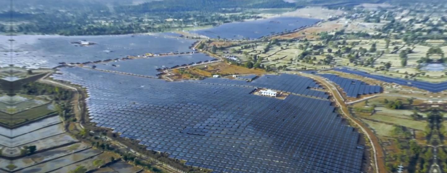 छत्तीसगढ़ में भारत का पहला बैटरी भंडारण संयंत्र. 