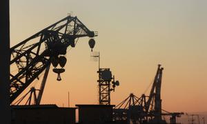 La extracción de petróleo crudo genera una parte importante de las emisiones totales de los combustibles fósiles.