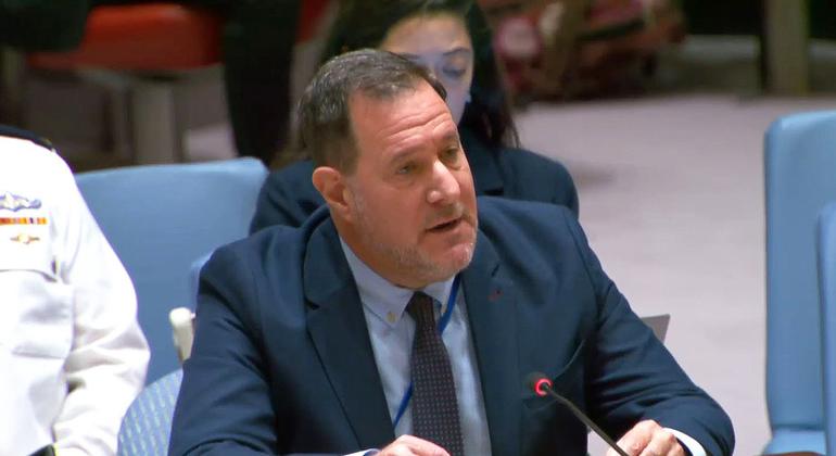 以色列常驻联合国副代表米勒在安理会发言。