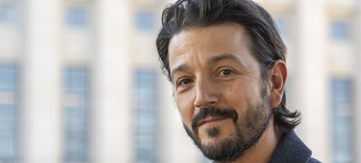El actor y productor Diego Luna en el Palacio de las Naciones de Ginebra.