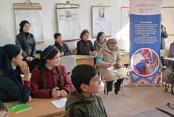 Школа №2 в поселке Шуль, Таджикистан.