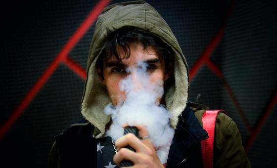 许多国家的青少年使用电子烟的水平令人担忧。