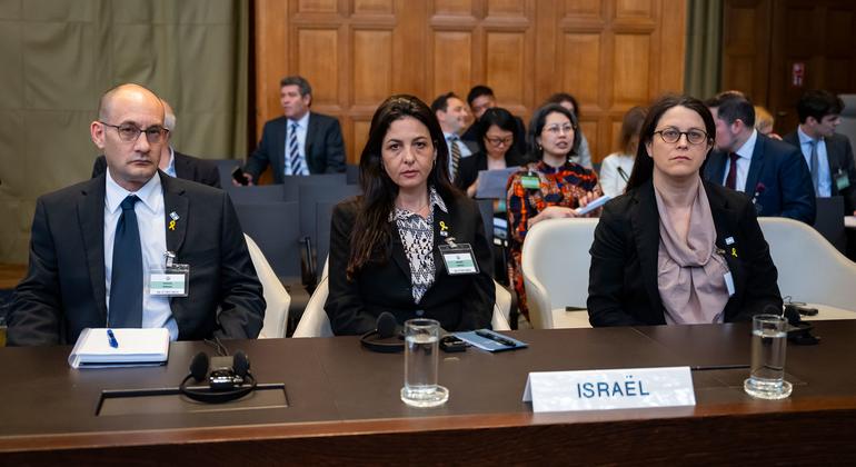 Miembros del equipo legal de Israel en la Corte Internacional de Justicia