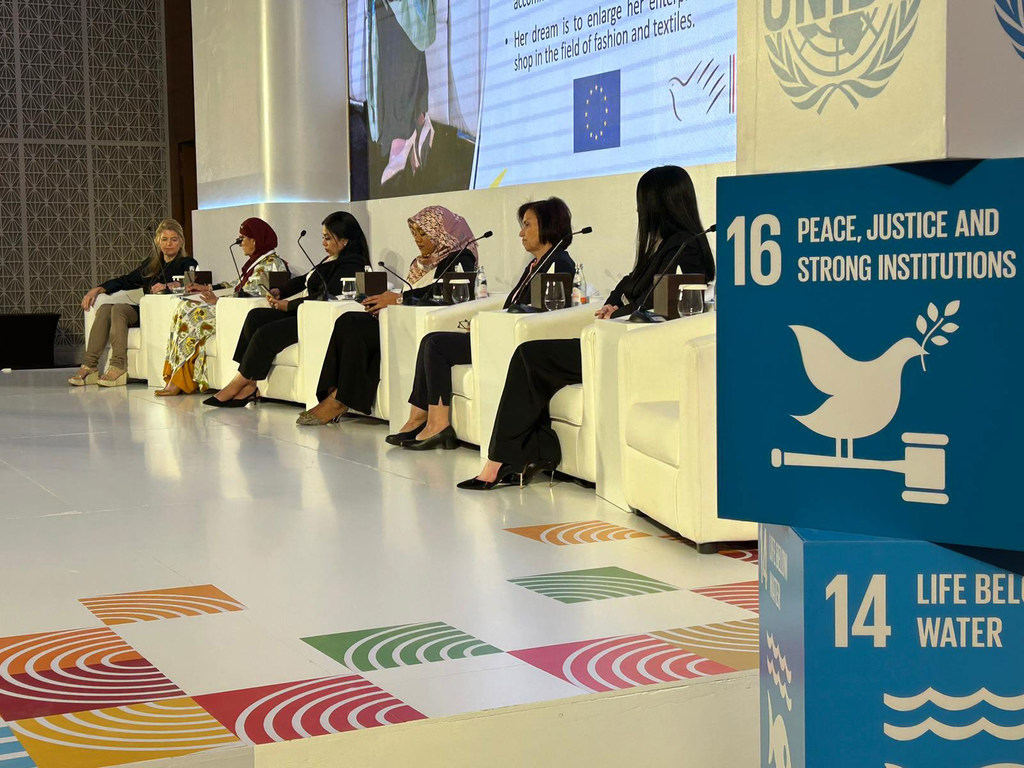 Six women entrepreneurs participate in a panel discussion at the World Entrepreneurs Investment Forum (WEIF), hosted by UNIDO.