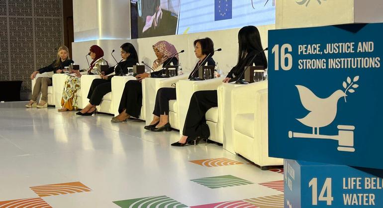 Participants take part in a panel discussion on women entrepreneurs in conflict zones at World Entrepreneurs Investment Forum in Bahrain.