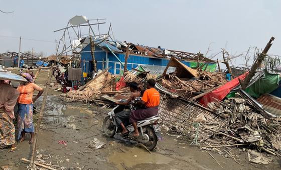 Puluhan dikhawatirkan tewas di Myanmar saat Topan Mocha menciptakan ‘skenario mimpi buruk’