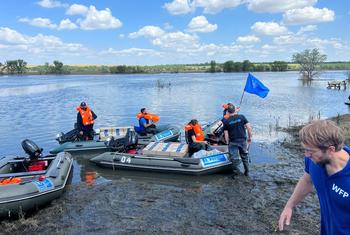 UN agencies and humanitarian partners continue to support the needs of people affected by the Kakhovka Dam blast in eastern Ukraine (file photo).