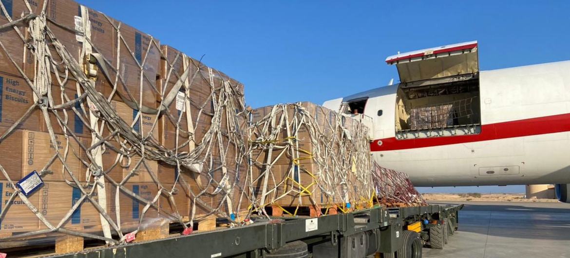 A WFP-chartered aircraft lands at El Arish Airport in Egypt, carrying 22 tonnes of humanitarian relief, including 15 tonnes of fortified biscuits, and two mobile storage units to address pressing shortages in Gaza.