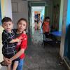 Des familles palestiniennes qui ont fui leur foyer en raison du conflit sont hébergées dans des écoles de l'UNRWA.