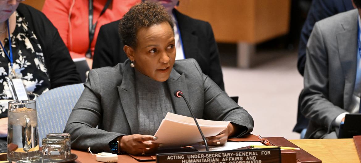 Joyce Msuya, Acting Under-Secretary-General for Humanitarian Affairs and Emergency Relief Coordinator, briefs the Security Council meeting on the situation in the Middle East, including the Palestinian question.