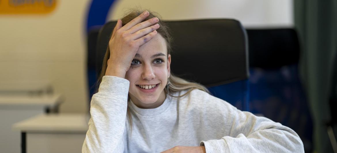 Алиса на занятии в образовательном центре. Алиса на занятии в образовательном центре.