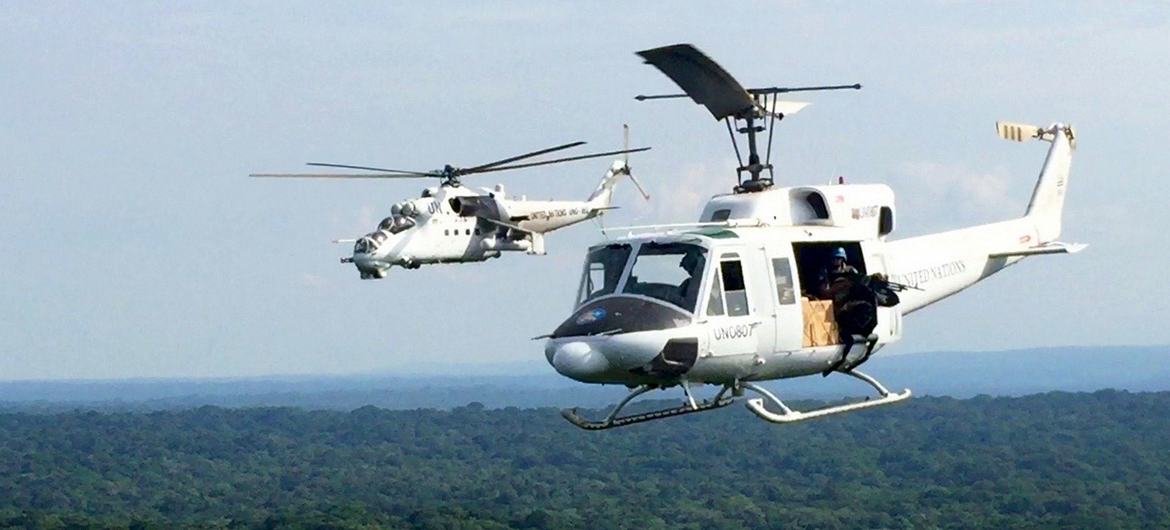 Des hélicoptères de la MONUSCO survolent la province de l'Ituri, en République démocratique du Congo (photo d'archives).