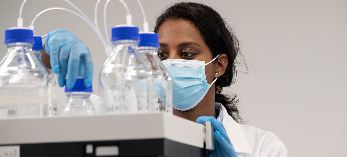 A lab worker in the mRNA technology transfer hub in South Africa, one of the countries selected to establish mRNA vaccine production. 