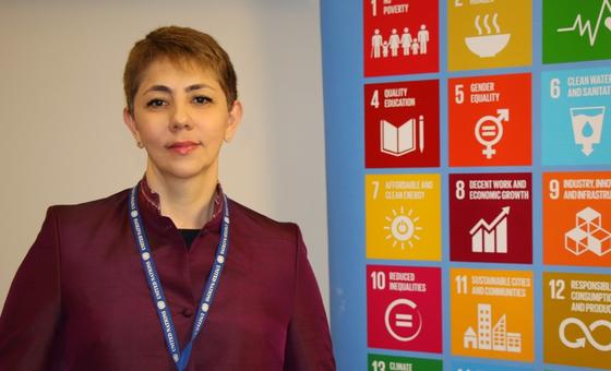 Surayo Buzurukova، معاون نماینده مقیم، UNDP افغانستان، در دفتر UNDP در کابل.