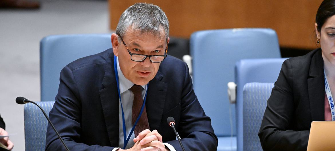 Глава БАПОР Филип Лаззарини выступает на заседании Совета Безопасности ООН.