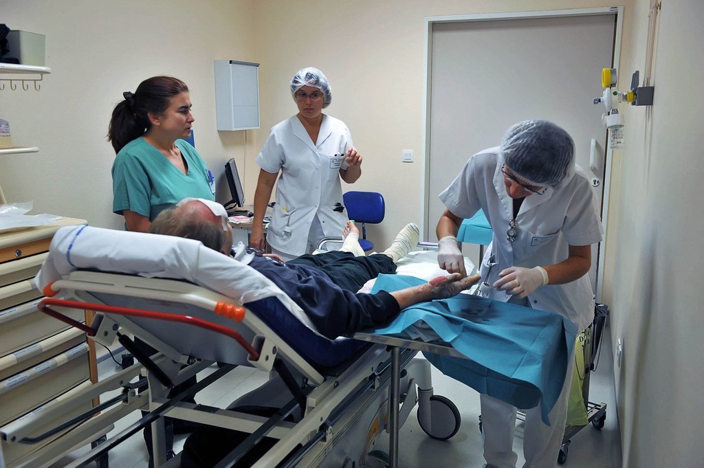 ساعات العمل الطويلة تزيد من مخاطر الإصابة بأمراض القلب والسكتة الدماغية.