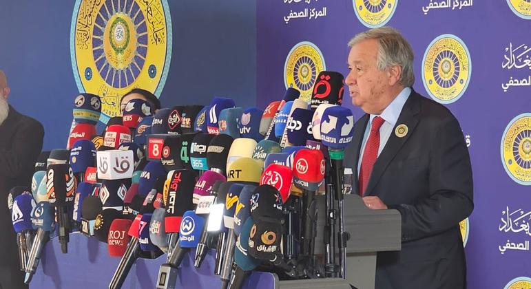 الأمين العام للأمم المتحدة أنطونيو غوتيريش في قمة الجامعة العربية 2025 في بغداد