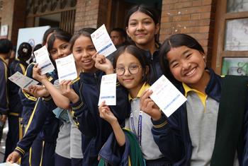 नेपाल ने विश्व कैंसर दिवस पर काठमांडू के शिवपुरी स्कूल से HPV टीकाकरण अभियान शुरू किया, जिसका लक्ष्य 16 लाख से अधिक किशोरियों को टीका लगाना है.