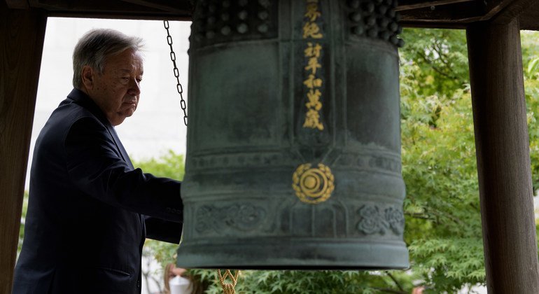 UN Secretary-General António Guterres rings the UN Peace Bell Ceremony on the 40th Anniversary of the International Day of Peace