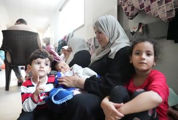 Familias se refugian en el interior del hospital Al Shifa. (archivo)