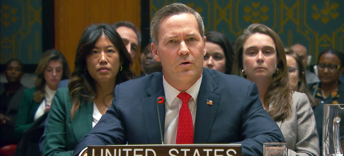 L'ambassadeur américain Mike Waltz prend la parole devant le Conseil de sécurité de l'ONU lors de la réunion portant sur une résolution autorisant la création d'un Conseil de la paix et d'une Force internationale de stabilisation à Gaza.