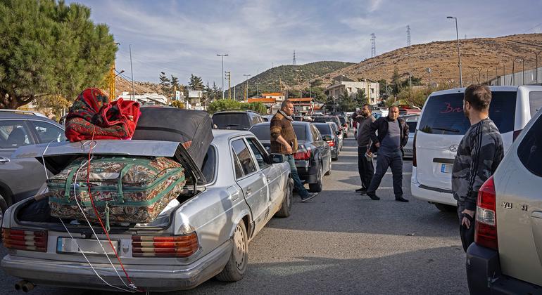 مفوضية اللاجئين: عدد السوريين العائدين خلال الأسبوعين الماضيين أكبر من عددهم في عام 2023 بأكمله