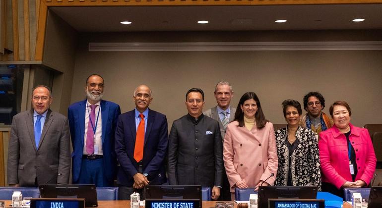 संयुक्त राष्ट्र में भारत और फ़्रांस के मिशनों ने, 19-20 February 2026 को नई दिल्ली में होने वाली एआई शिखर बैठक के सिलसिले में, एक कार्यक्रम मंगलवार, 16 दिसम्बर (2025) को, यूएन मुख्यालय में आयोजित किया.