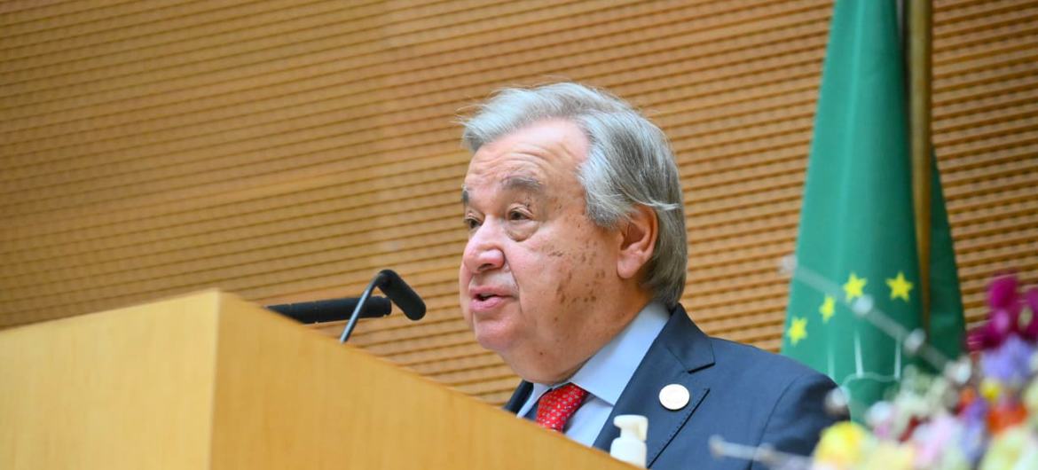 Le Secrétaire général de l'ONU, António Guterres, s'adresse à la cérémonie d'ouverture de la 36e session ordinaire de l'Assemblée de l'Union africaine à Addis-Abeba, en Éthiopie.