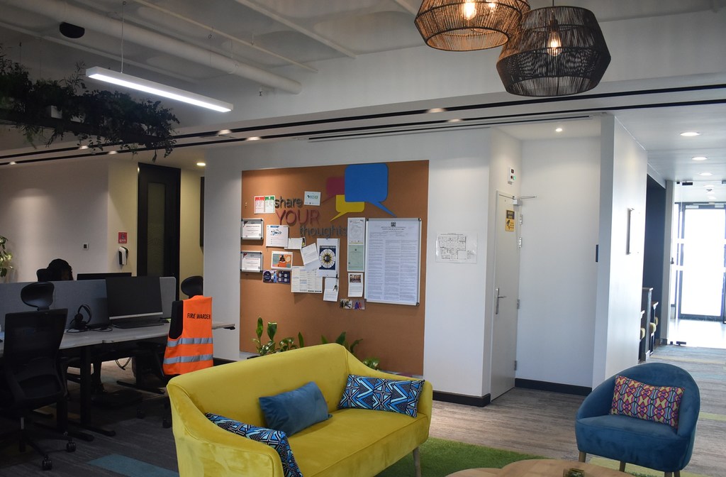 Ofisi ya wakfu wa CIFF wa kutetea haki za watoto unaowekeza kwenye miradi ya kumnyanyua mwanamke, iliyoko huko Kibera nchini Kenya.