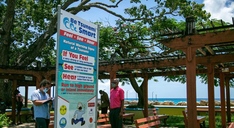 Reunión del Consorcio Regional de Sistemas de Alerta Temprana (REWSC) en Barbados.
