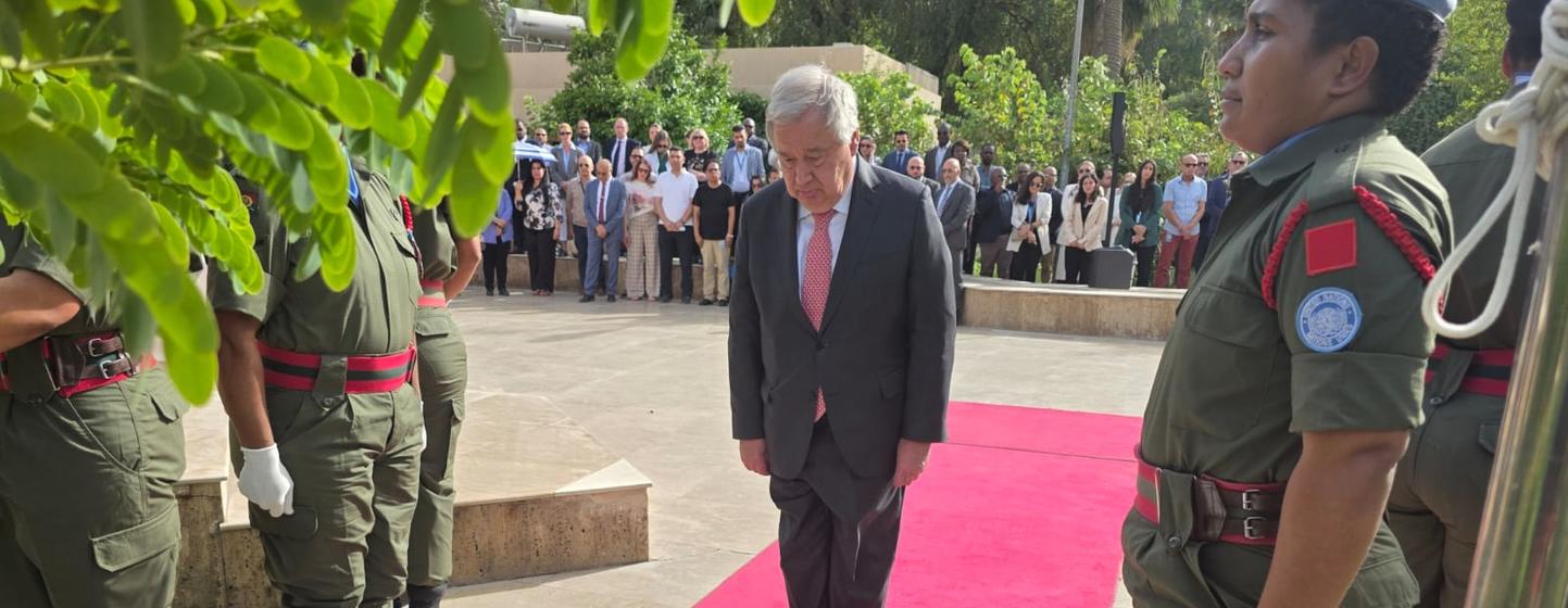 秘书长悼念伊拉克运河饭店恐袭遇难者：他们的牺牲与贡献令我们永志难忘| | 1联合国新闻