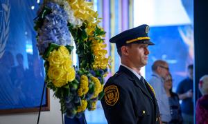 A wreath is laid at UN Headquarters in New York in memory of the UN personnel who were killed and injured in the attack on the UN's office in Baghdad in 2003.