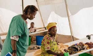 Amina Bakunda is a doctor at the UNICEF-supported Cholera Treatment Center in Bulengo, a site for displaced persons in North Kivu province, DR Congo.