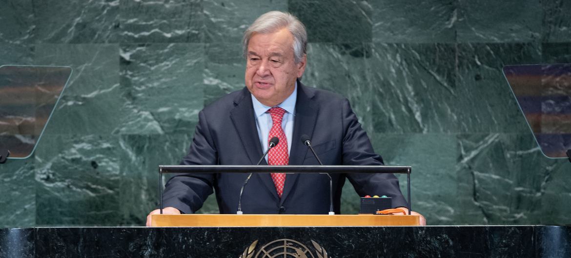 O secretário-geral da ONU, António Guterres, discursa na abertura da Cúpula dos ODS