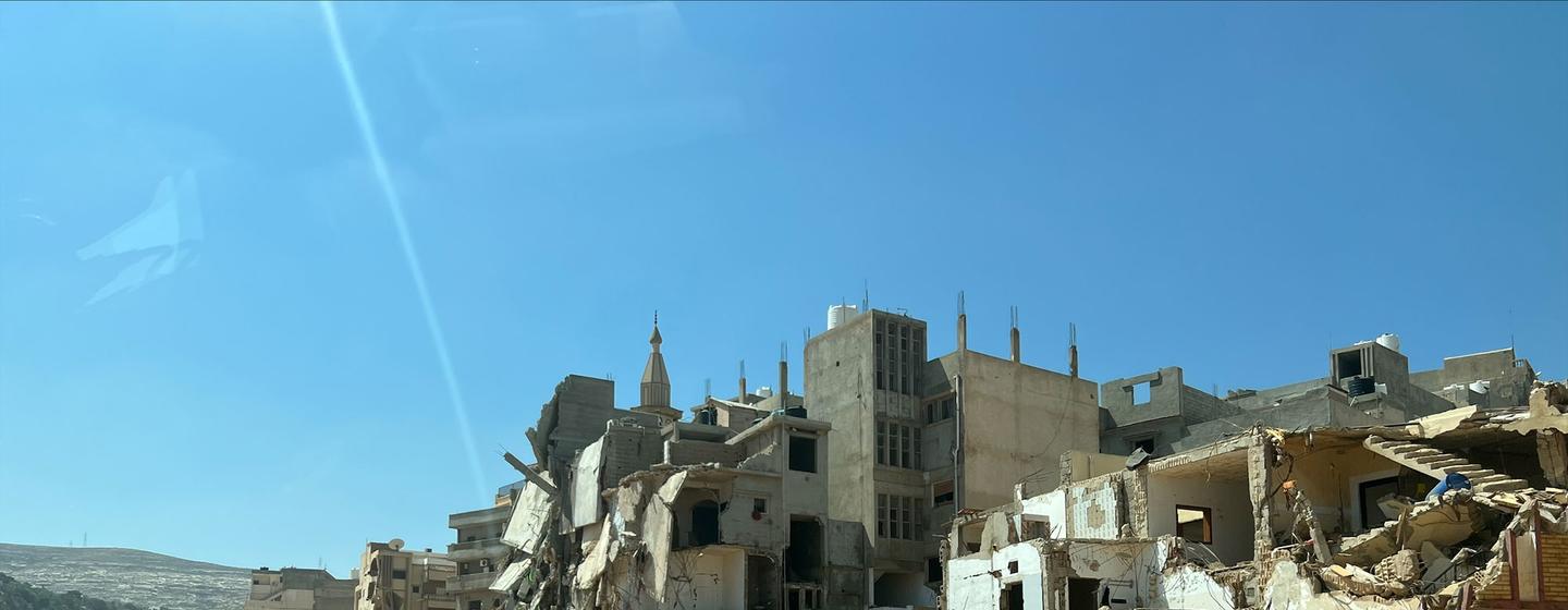 Les travaux de reconstruction commencent à Derna, en Libye, après les inondations.