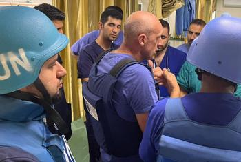Un equipo conjunto de evaluación humanitaria de la ONU, dirigido por la OMS, accedió al hospital Al-Shifa, en el norte de Gaza, para evaluar la situación sobre el terreno.