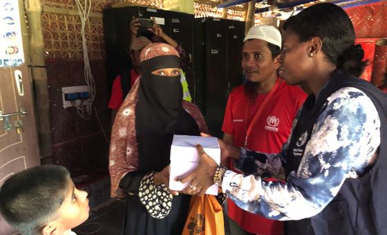 WFP teams have started distributing emergency food to Rohingya refugees affected by Cyclone Mocha in Tekna and other regions.