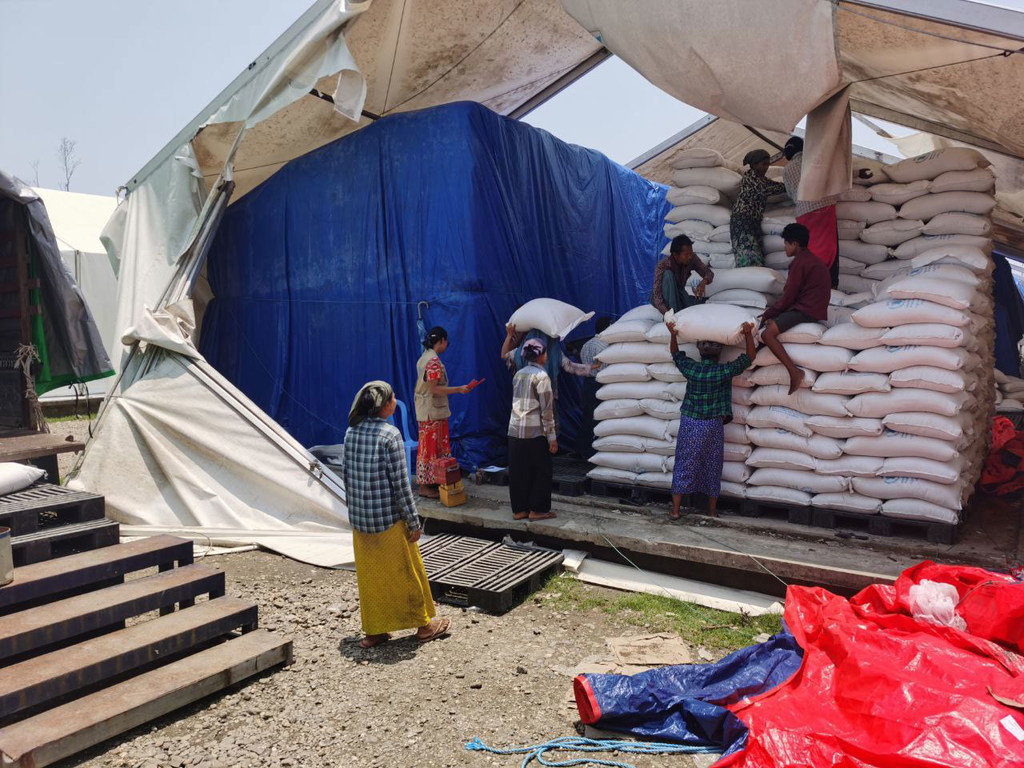 Distribution de nourriture du PAM aux personnes touchées par le cyclone Mocha dans l’État de Rakhine, au Myanmar (Archives)