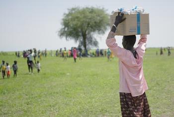 Wakimbizi kutoka Sudan Kusini wapatiwa msaada na WFP mpakani mwa Ethiopia.