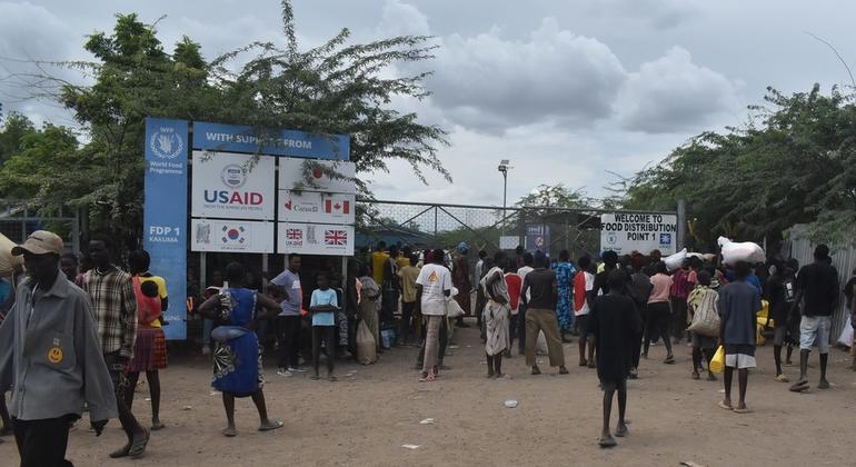 برهم صالح المفوض الأممي لشؤون اللاجئين في أول زيارة رسمية: أزمة التمويل تهدد الأرواح