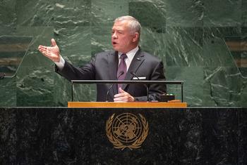 العاهل الأردني الملك عبد الله يلقي كلمته في المداولات العامة للجمعية العامة للأمم المتحدة.