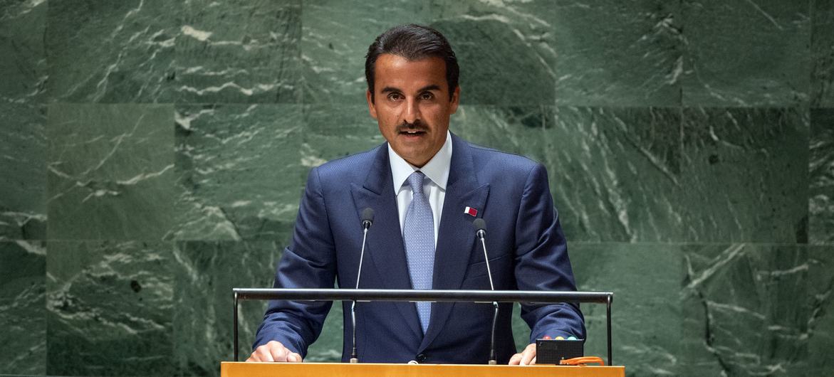 الشيخ تميم بن حمد آل ثاني أمير دولة قطر يلقي كلمته في المناقشة العامة للجمعية العامة للأمم المتحدة.