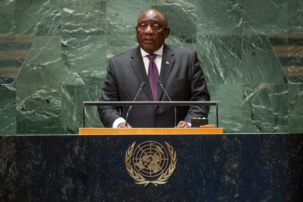 南非总统拉马福萨在联大第78届会议一般性辩论中发言。