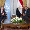 Генсек ООН в ходе встречи с главой МИД Египта в Каире.  