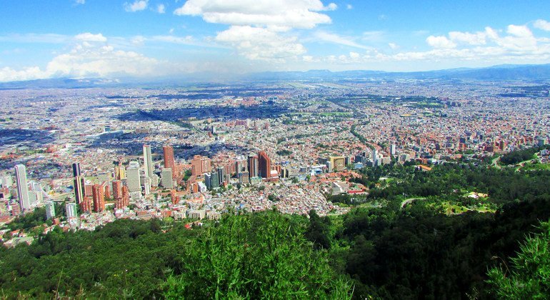 Panorámica de la ciudad de Bogotá, capital de Colombia. 